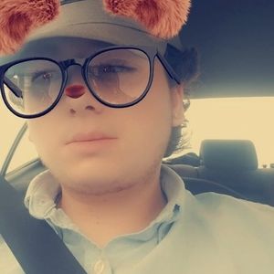 Meet your Posher, Jared